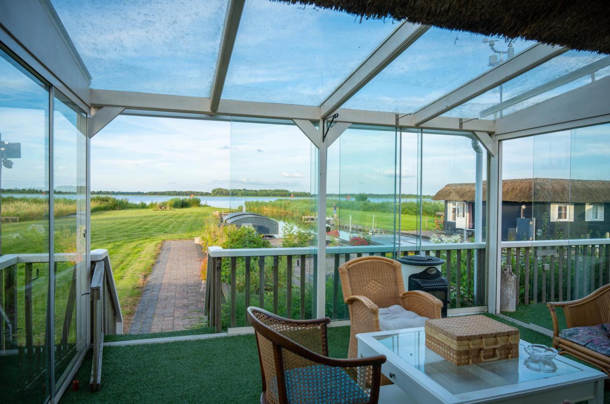 Waterpark Giethoorn Apartment Exterior photo